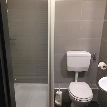 P&p V-v Ug 2* Stuttgart