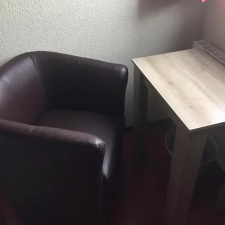 Hotel P&p V-v Ug 2*