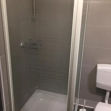 P&p V-v Ug 2* Stuttgart