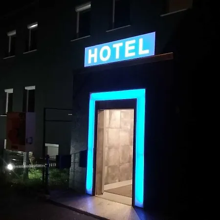 P&p V-v Ug Hotel 2*